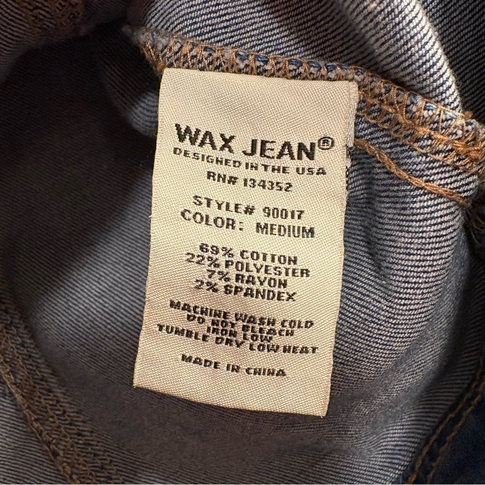 Wax Jean Blue Medium Wash Button Basic Denim Crop Jacket Stretch Women’s Size S - Picture 4 of 4